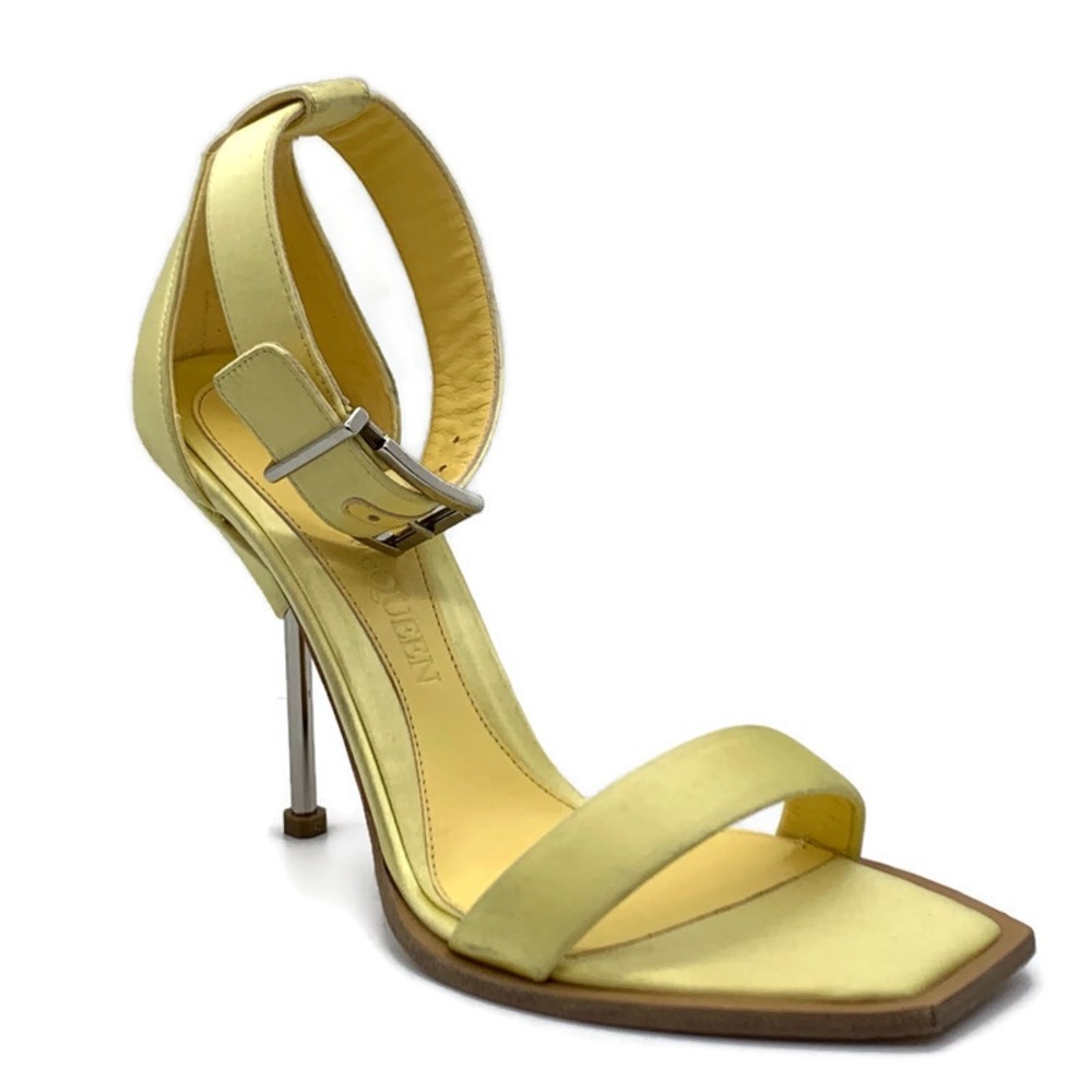 Alexander McQueen Ankle Strap Satin Heel Sandal in Pale Yellow